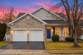 9 Robin Lane, Barnegat, NJ 08005