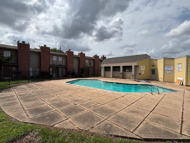 10501 South Drive 251, Houston, TX 77099