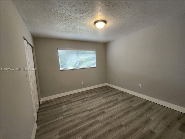 11309 SW 200th St 303-C, Miami, FL 33157