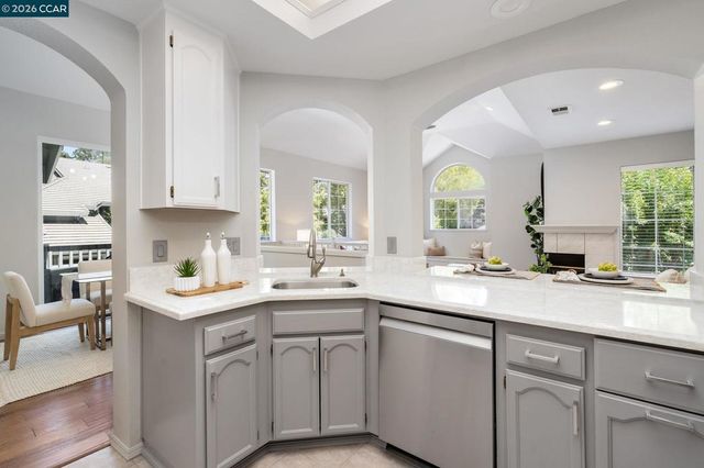 15 Danville Oak Pl, Danville, CA 94526