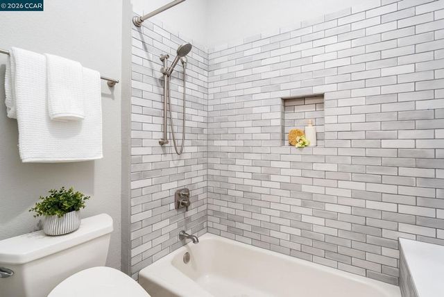 15 Danville Oak Pl, Danville, CA 94526