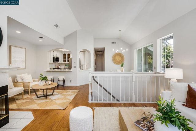15 Danville Oak Pl, Danville, CA 94526