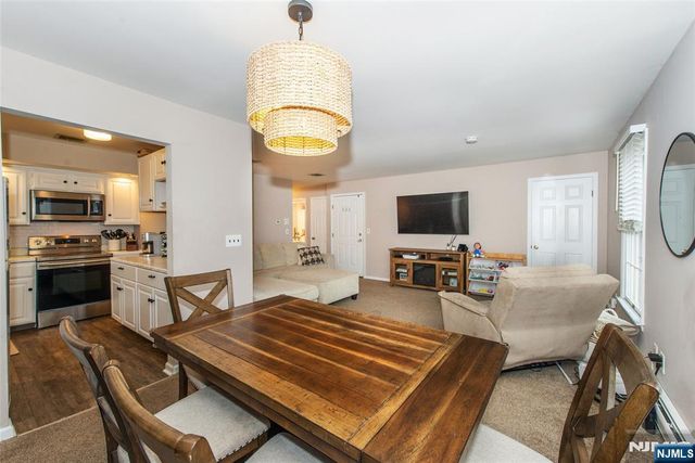 107 Maple B, Park Ridge, NJ 07656
