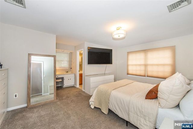 107 Maple B, Park Ridge, NJ 07656
