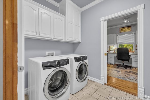 13602 W 42nd Place S, Sand Springs, OK 74063