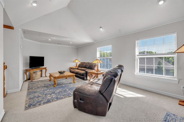 13602 W 42nd Place S, Sand Springs, OK 74063