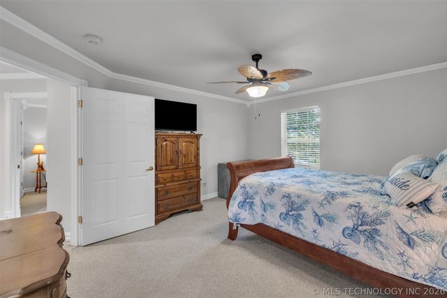 13602 W 42nd Place S, Sand Springs, OK 74063