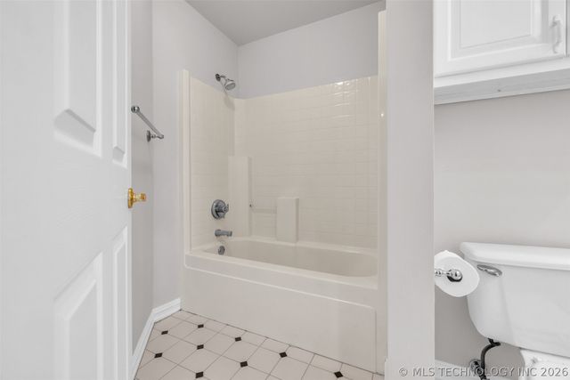 13602 W 42nd Place S, Sand Springs, OK 74063