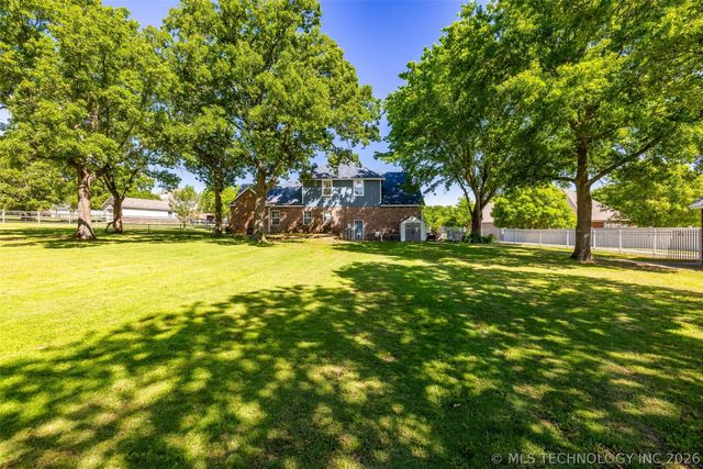 13602 W 42nd Place S, Sand Springs, OK 74063