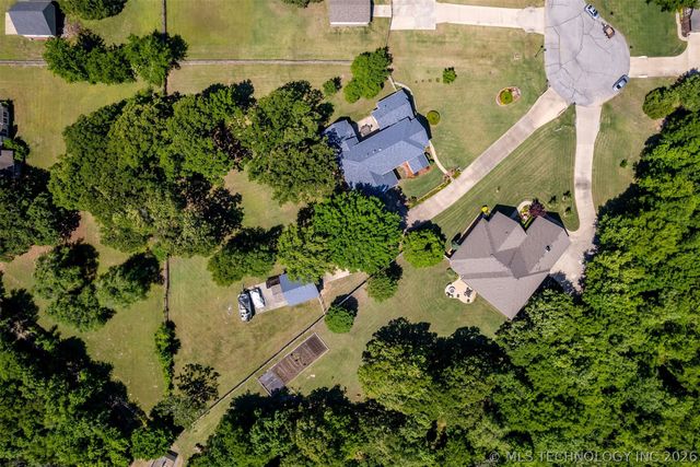 13602 W 42nd Place S, Sand Springs, OK 74063