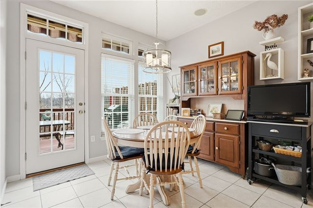 800 Norwegian Spruce Dr, Mars Boro, PA 16046