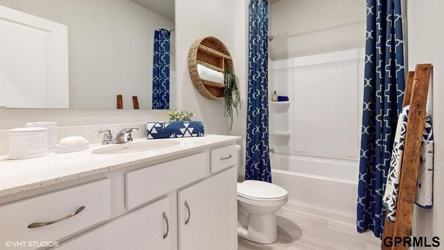 12302 S 206th Street, Gretna, NE 68028
