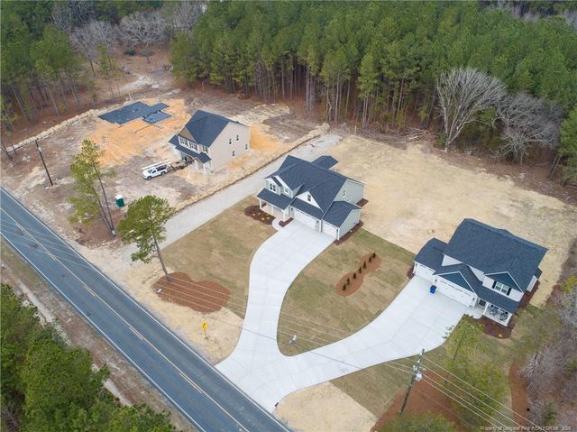 2908 Calloway Road, Raeford, NC 28376