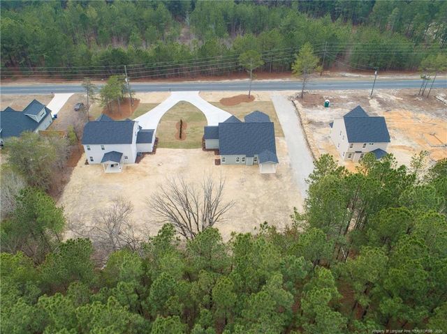 2908 Calloway Road, Raeford, NC 28376