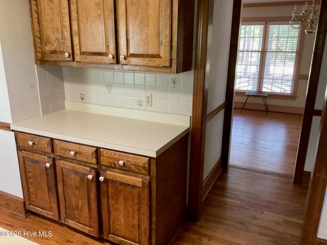 3028 Fox Run Circle, Kinston, NC 28504