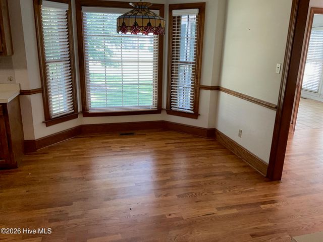 3028 Fox Run Circle, Kinston, NC 28504