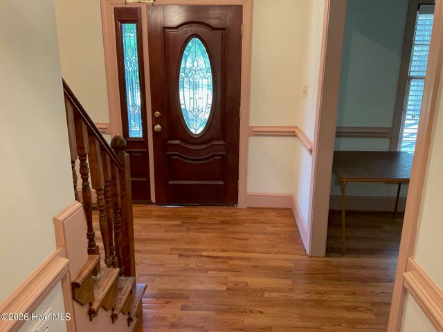3028 Fox Run Circle, Kinston, NC 28504