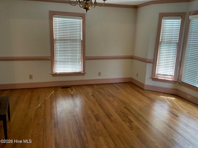 3028 Fox Run Circle, Kinston, NC 28504