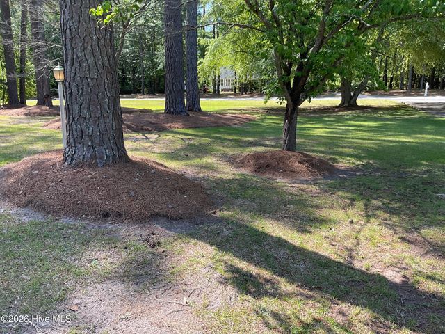 3028 Fox Run Circle, Kinston, NC 28504