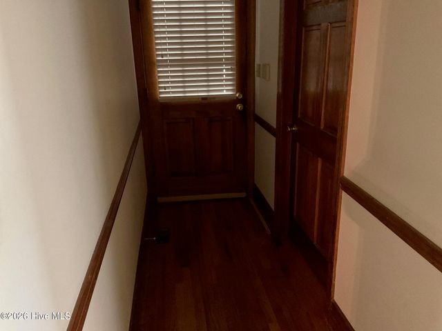 3028 Fox Run Circle, Kinston, NC 28504