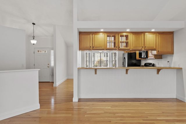 13 Autumn Lane, Hampstead, NH 03826