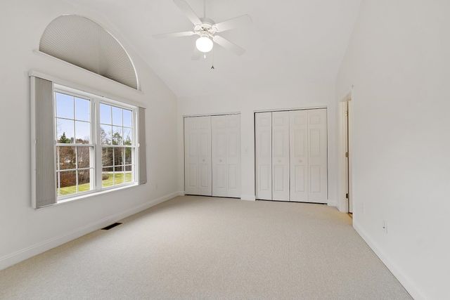 13 Autumn Lane, Hampstead, NH 03826