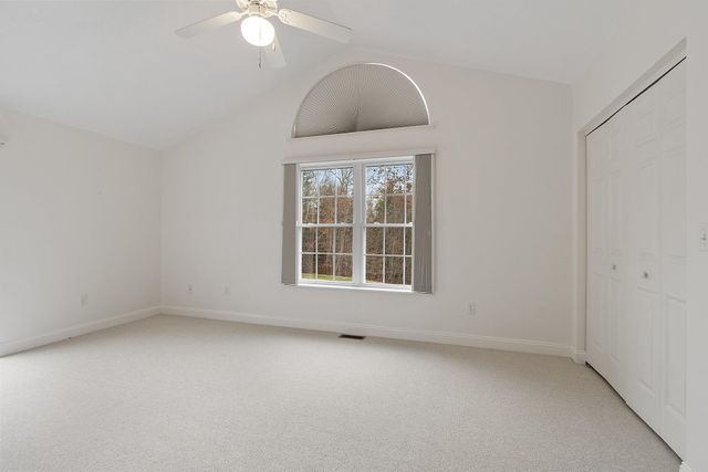 13 Autumn Lane, Hampstead, NH 03826