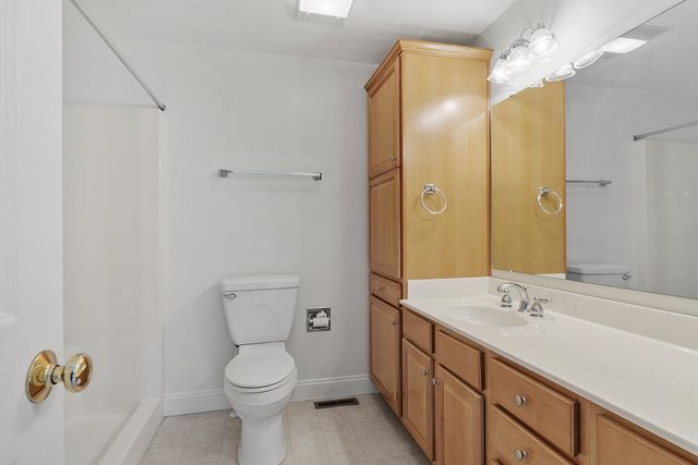 13 Autumn Lane, Hampstead, NH 03826