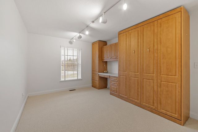 13 Autumn Lane, Hampstead, NH 03826