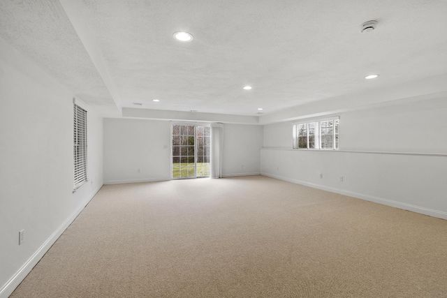 13 Autumn Lane, Hampstead, NH 03826