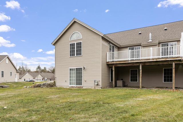 13 Autumn Lane, Hampstead, NH 03826