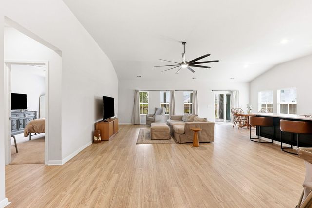 166 Paddle Boat Way, Summerville, SC 29485