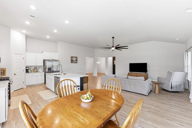 166 Paddle Boat Way, Summerville, SC 29485