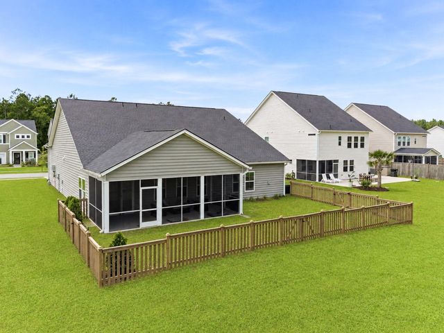 166 Paddle Boat Way, Summerville, SC 29485