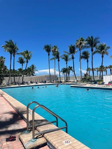6345 Collins Avenue 830, Miami Beach, FL 33141