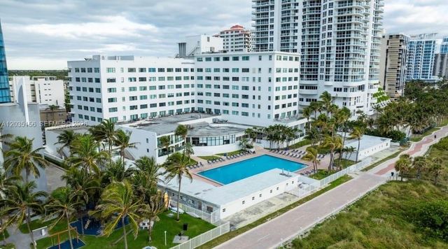6345 Collins Avenue 830, Miami Beach, FL 33141