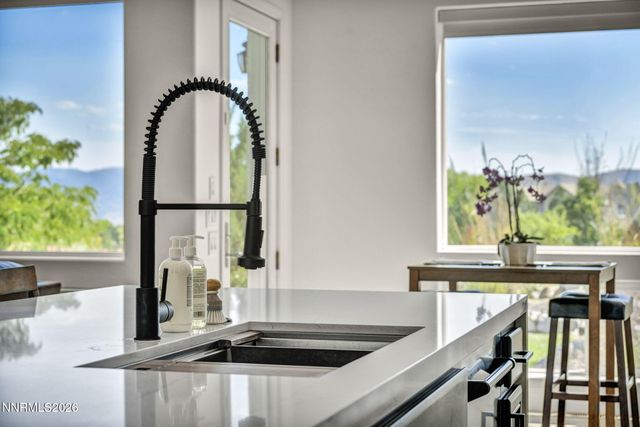 2786 Shadow Dancer Trail, Reno, NV 89511