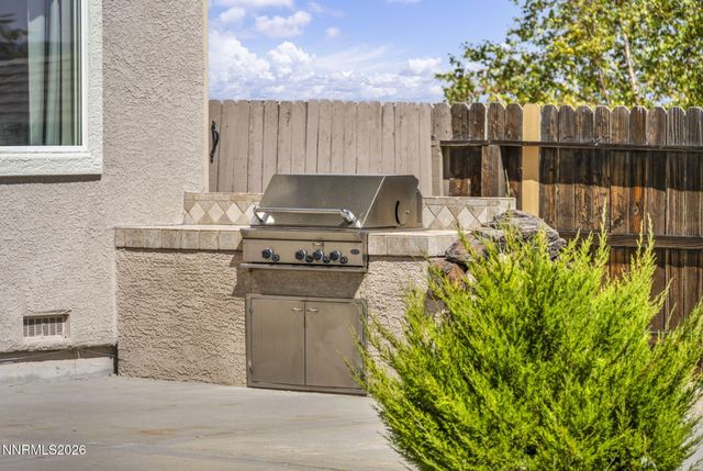 2786 Shadow Dancer Trail, Reno, NV 89511