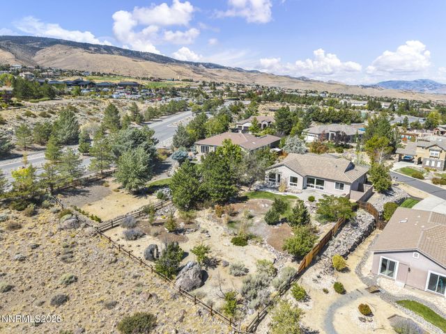 2786 Shadow Dancer Trail, Reno, NV 89511