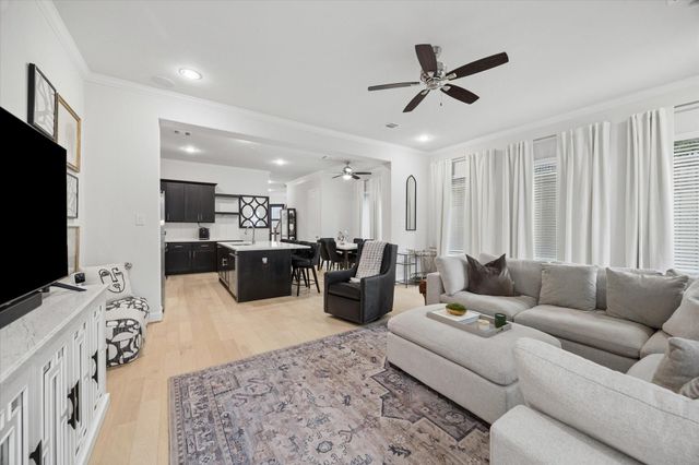 334 W 26th Street, Houston, TX 77008
