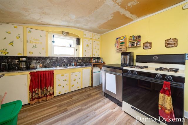 1236 Wieland Place, Grand Rapids, MI 49504
