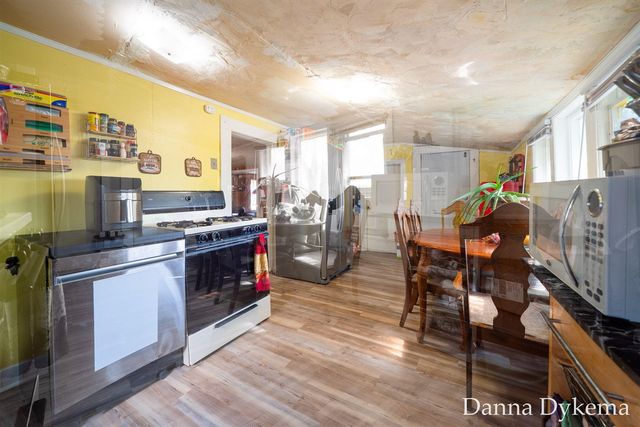 1236 Wieland Place, Grand Rapids, MI 49504