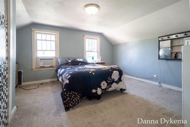 1236 Wieland Place, Grand Rapids, MI 49504