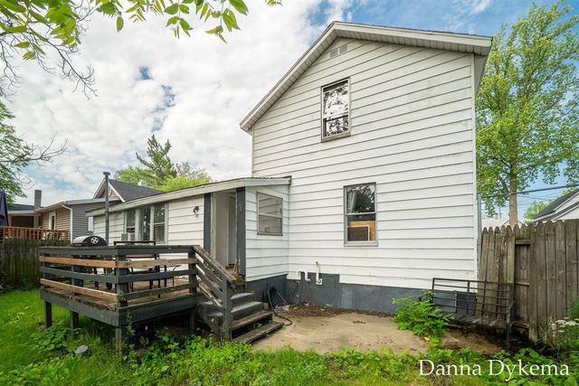 1236 Wieland Place, Grand Rapids, MI 49504