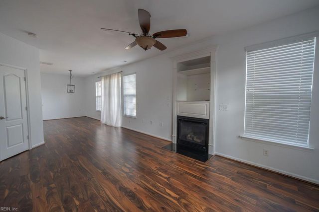 5324 Elston LN, Virginia Beach, VA 23455