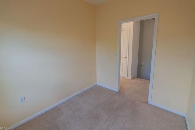 5324 Elston LN, Virginia Beach, VA 23455