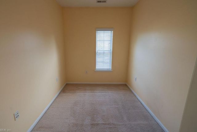 5324 Elston LN, Virginia Beach, VA 23455