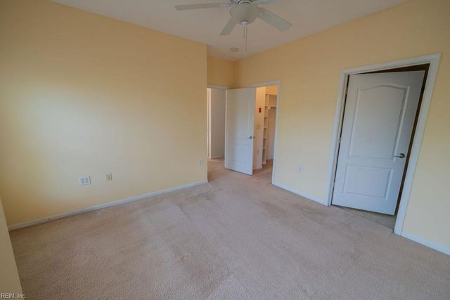 5324 Elston LN, Virginia Beach, VA 23455