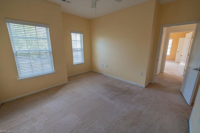 5324 Elston LN, Virginia Beach, VA 23455