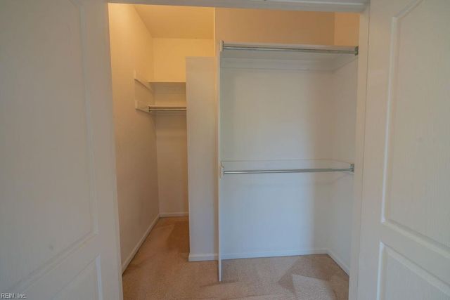 5324 Elston LN, Virginia Beach, VA 23455